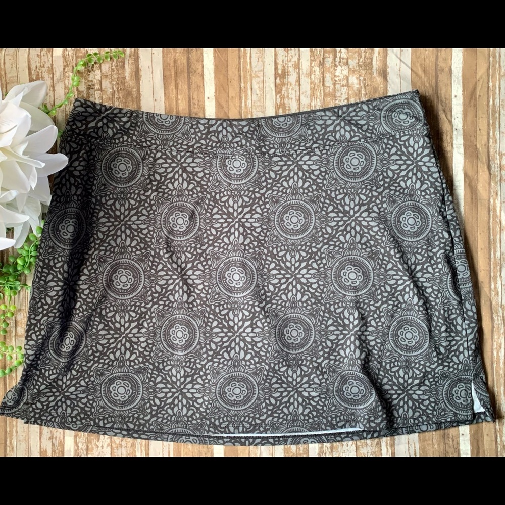 Medallion Print Active Casual Skort XXL (B2)